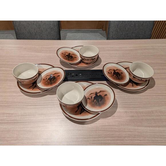12pc Thomas Norby Montana Traditions Dinnerware - Plates & Bowls - Service for 4